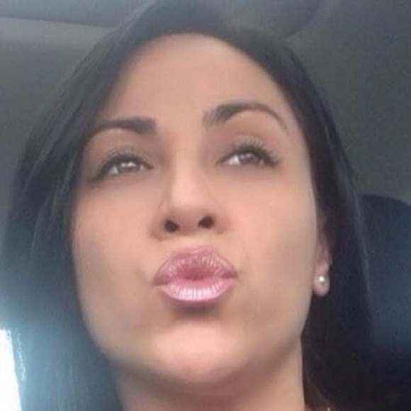 Meet your Posher, Fran - Picture 1 of 1